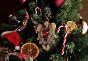 sapin yule décoré naturel